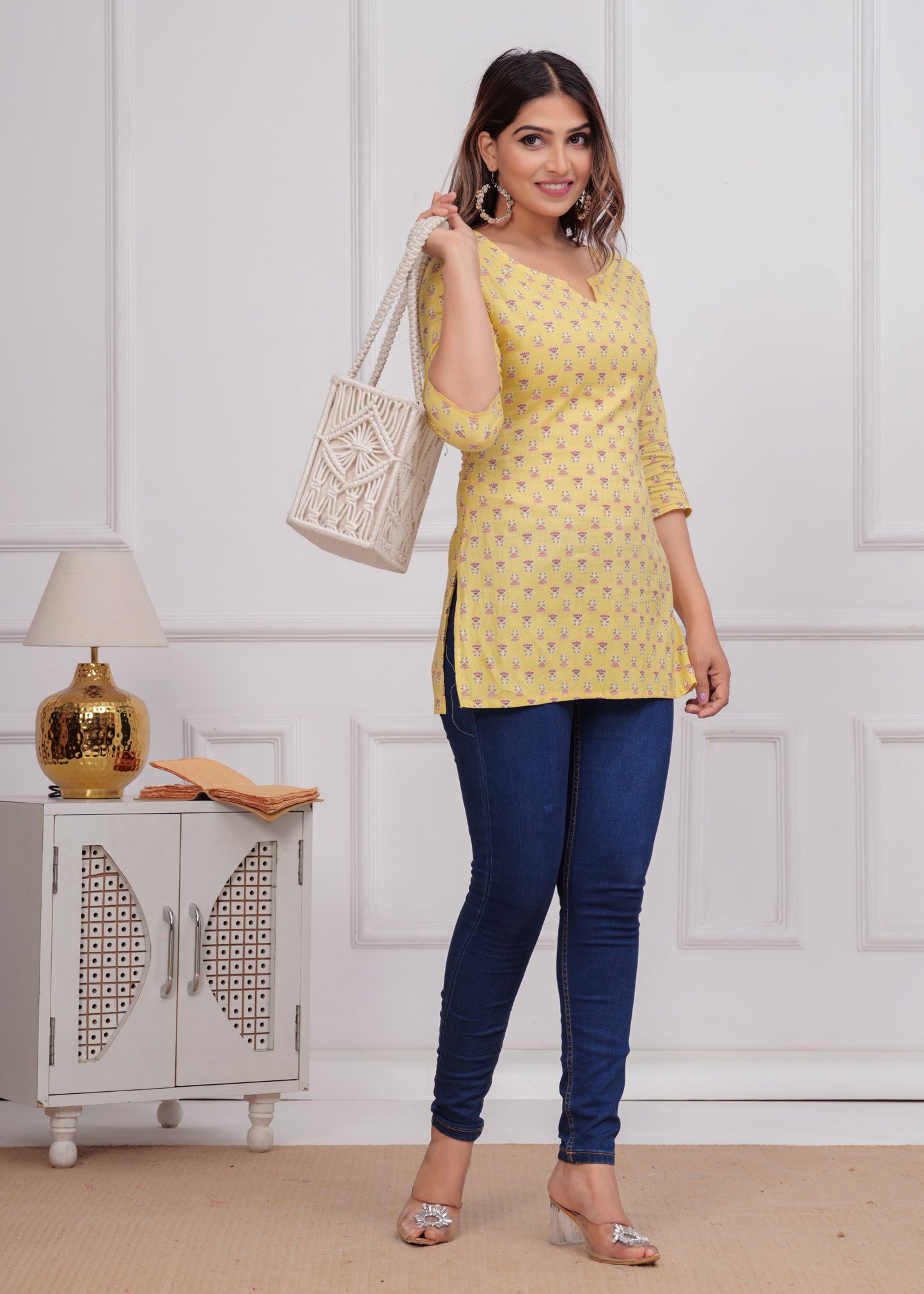 Jaipuri Short Kurti – Timeless All Season Trend