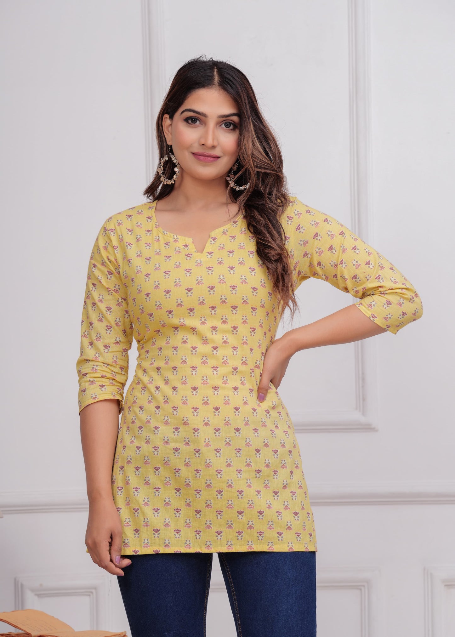 Jaipuri Short Kurti – Timeless All Season Trend